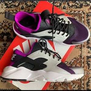 air huarache 5.5 purple